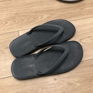 Vince Flip Flops